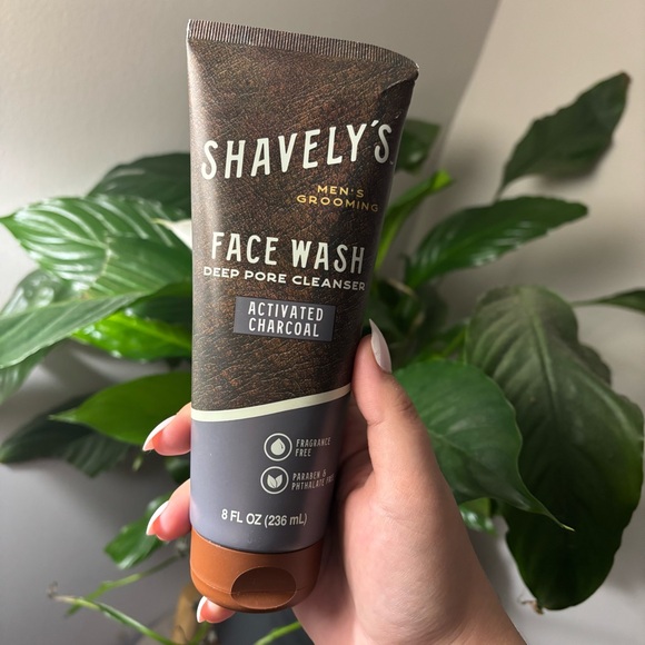 Shavely’s Men’s Grooming Bundle - Picture 2 of 6